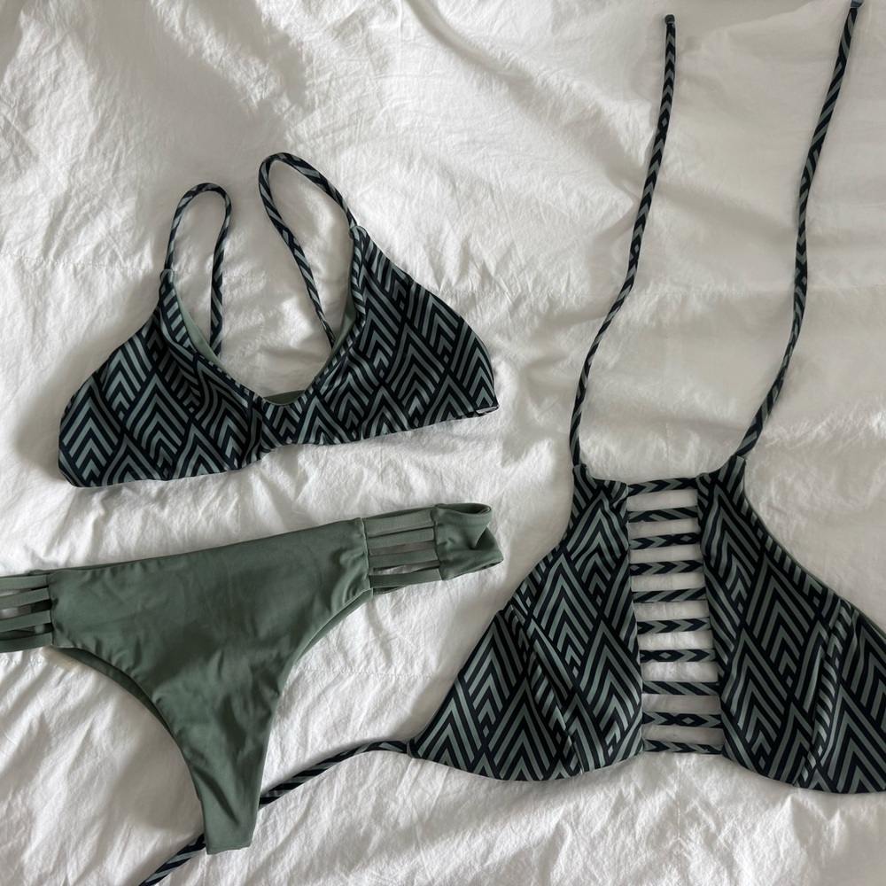 Ola Feroz Bikini; Two tops with matching bottom